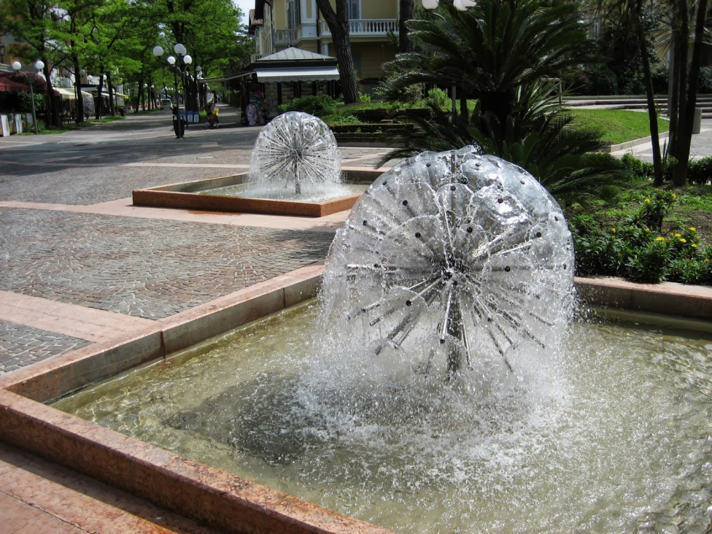 balaji fountains